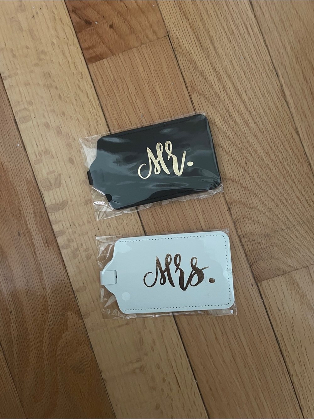 Mr and Mrs luggage tags